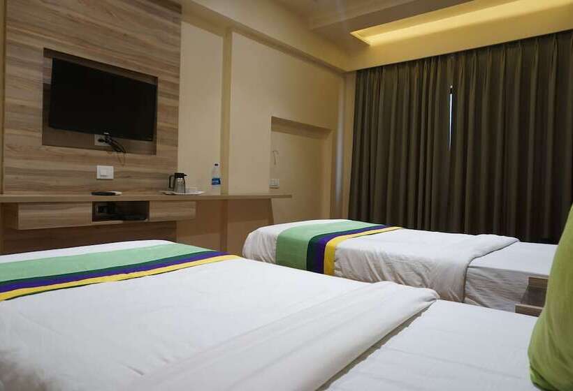 فندق Treebo Classic Grande, Camp