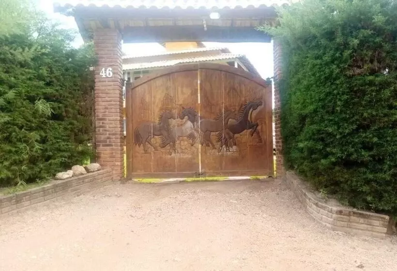 ホテル Pousada Mendonça