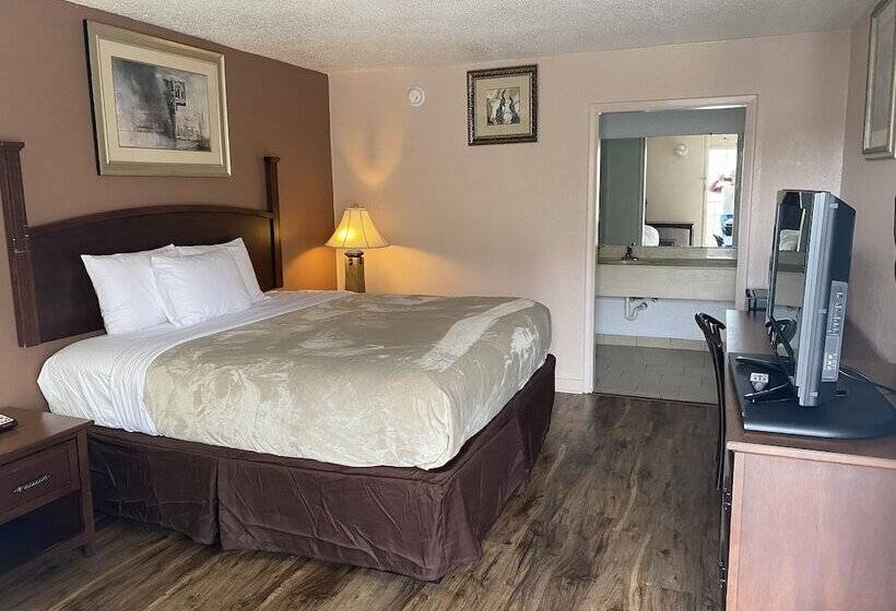 فندق على الطريق Luxury Inn