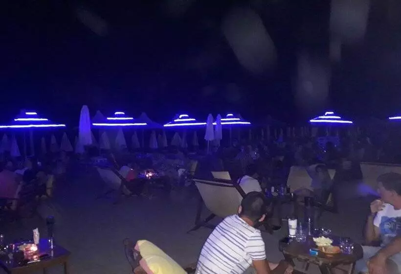 ホテル El Greco Beach