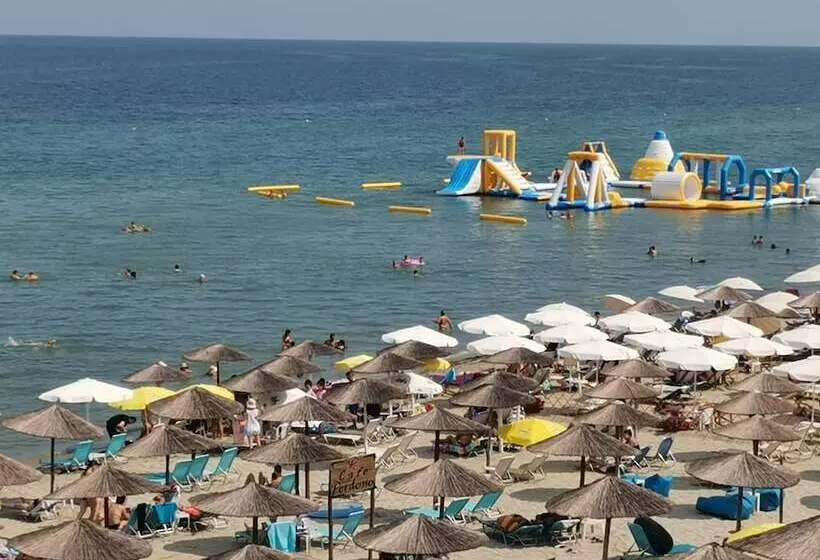 ホテル El Greco Beach
