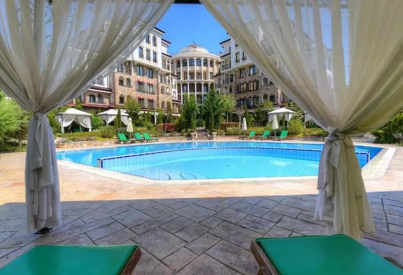 هتل Apartments In Esteban Complex