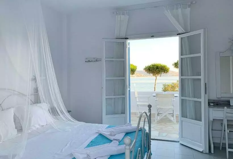 هتل Arokaria Beach Studios