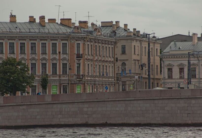 בית מלון כפרי Bridge Inn