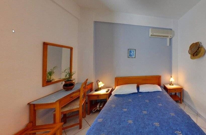 هتل Galissas Studios