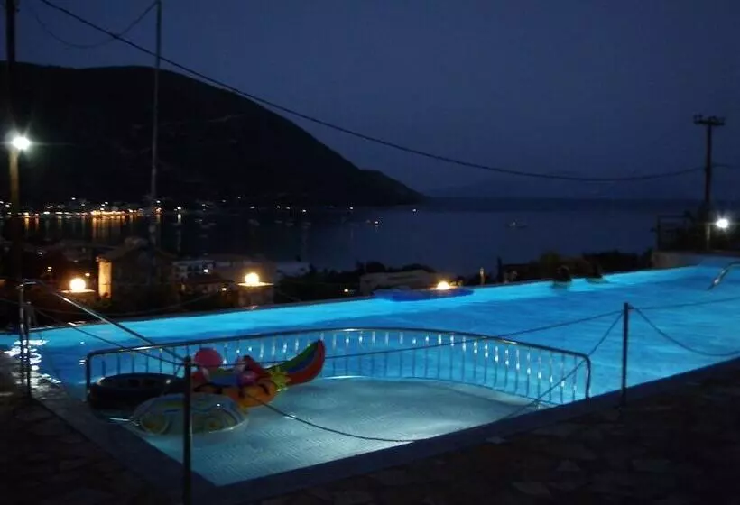 ホテル Katerina Resort