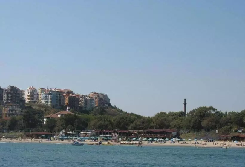 Hotelli Orion Guest House