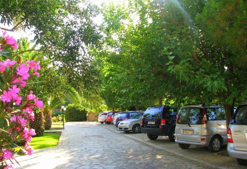 בית מלון כפרי Simatos Apartments & Studios