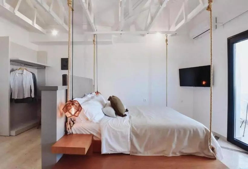 Ikaros Suites
