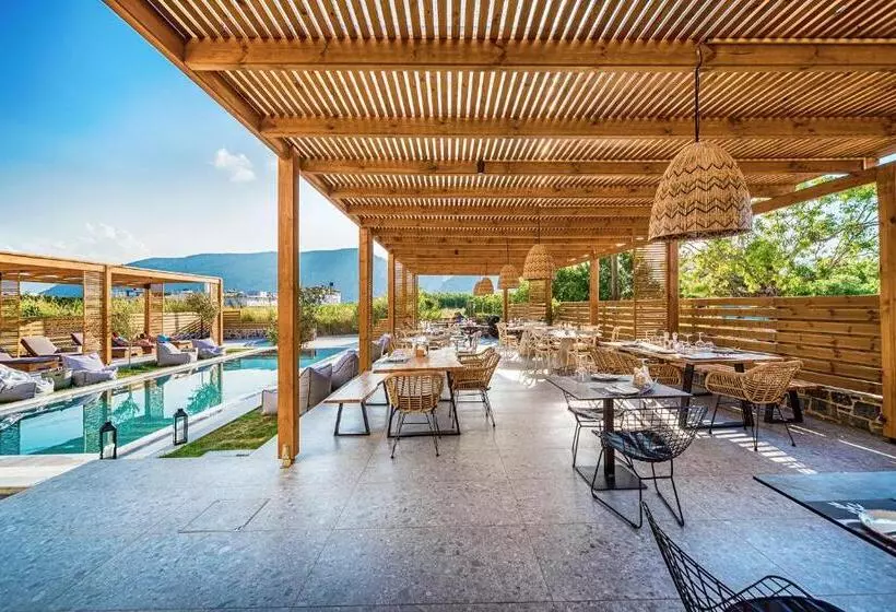 Ikaros Suites