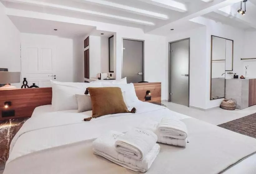 Ikaros Suites
