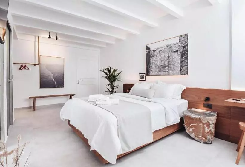 Ikaros Suites