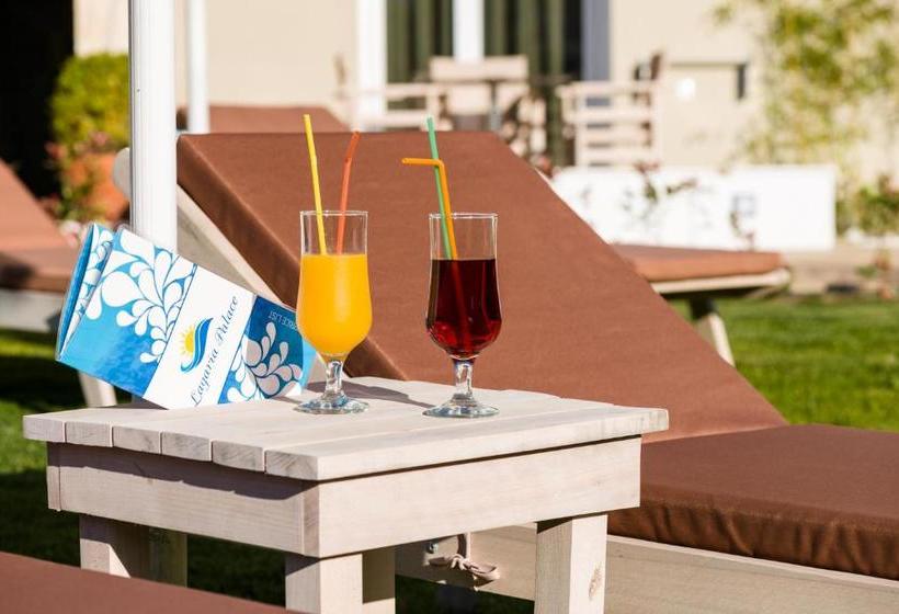 Lagaria  And Apartments