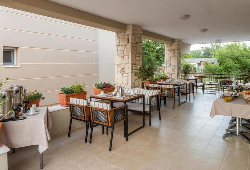 Lagaria  And Apartments