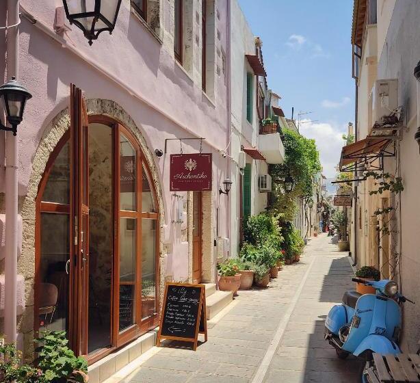 פנסיון Archontiko Old Town Suites