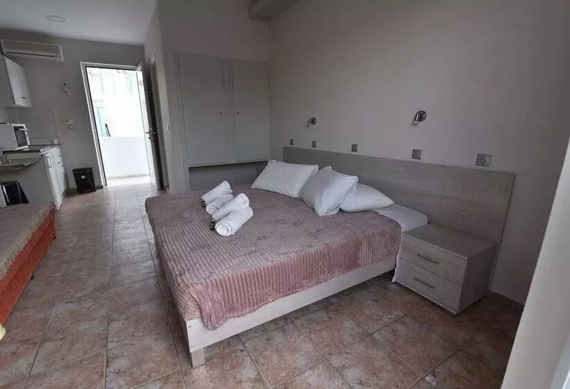 Villa Popi