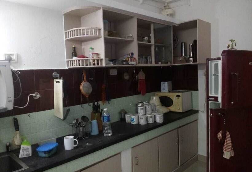 مبيت وإفطار Nathan S Holiday Home