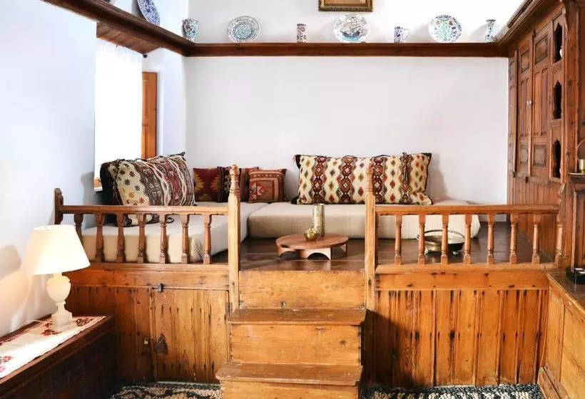 هتل Casa Lindos