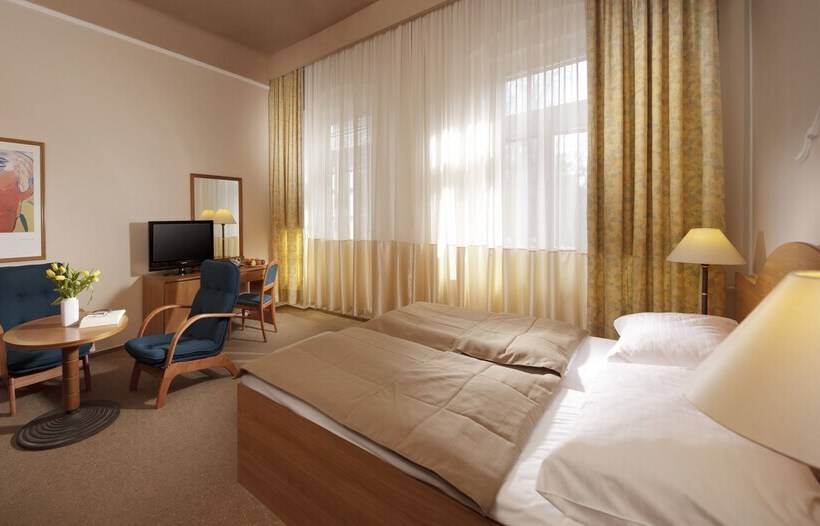 فندق Dr. Adler Spa & Kur