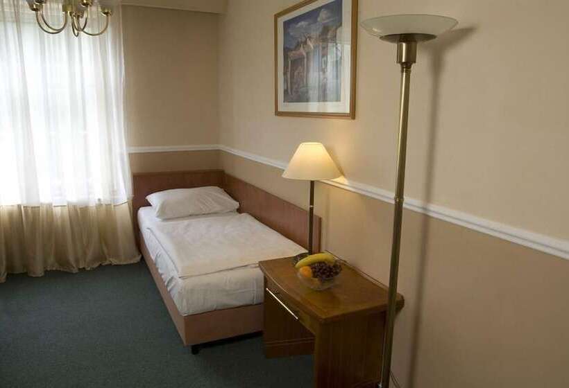 فندق Dr. Adler Spa & Kur