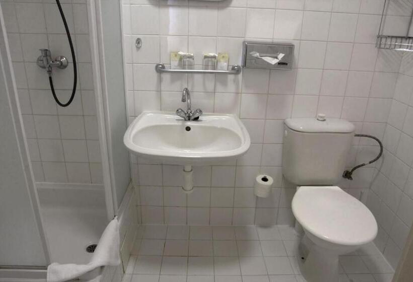 فندق Dr. Adler Spa & Kur