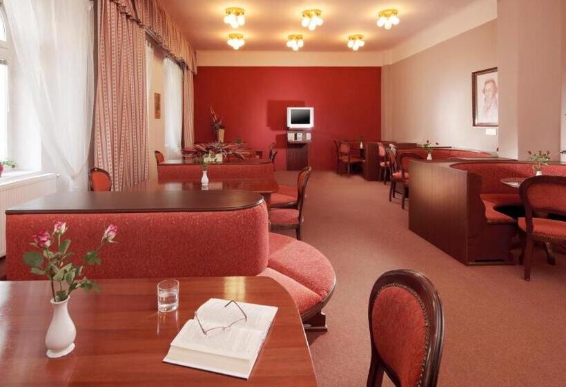 فندق Dr. Adler Spa & Kur