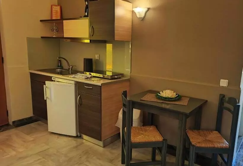 Hotelli Eko Suites