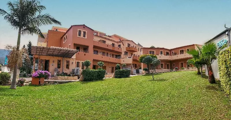 Hotelli Eko Suites