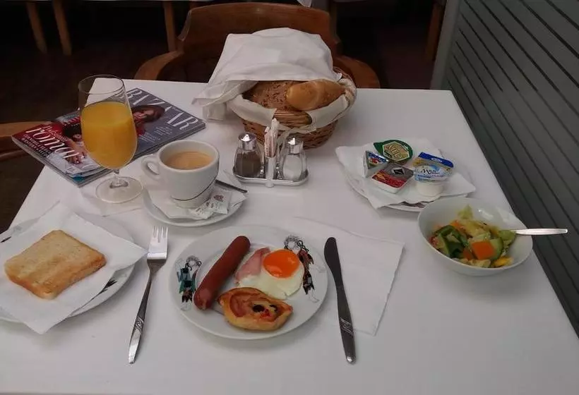 Hotel Global