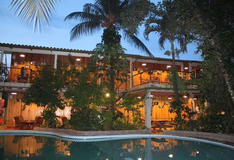 هتل La Casa Fitzcarraldo