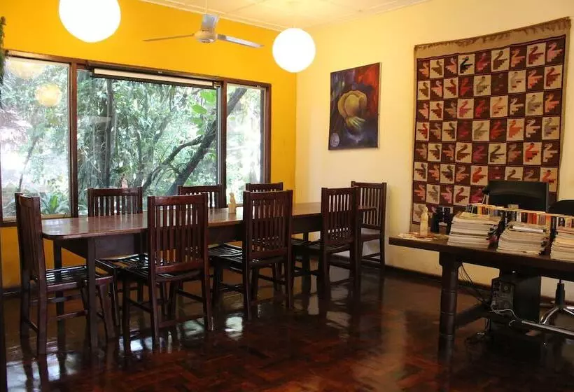 هتل La Casa Fitzcarraldo