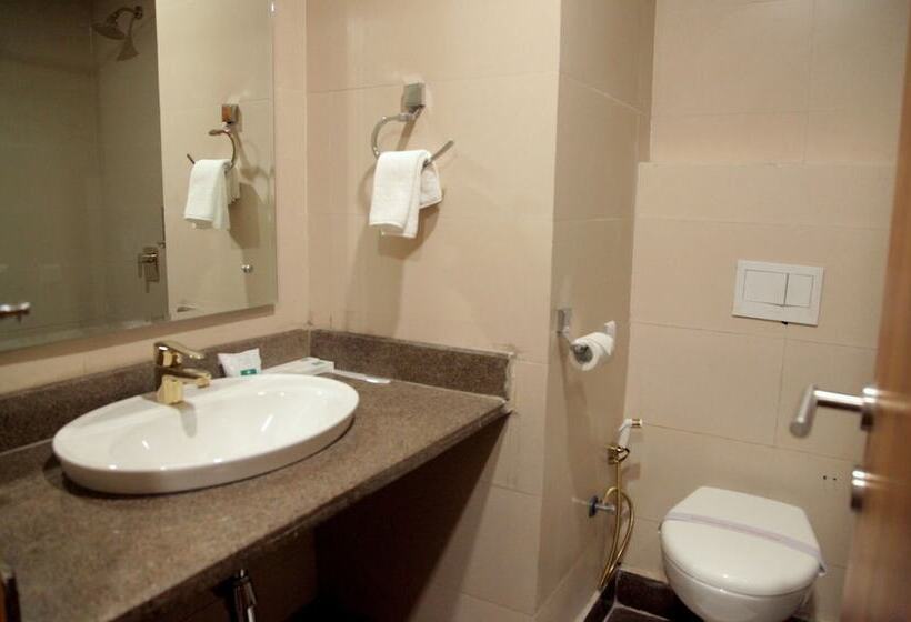 Hotell Le Roi Jammu Near Jammu Railway Station