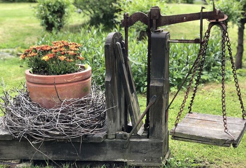 ホテル Pension Laura