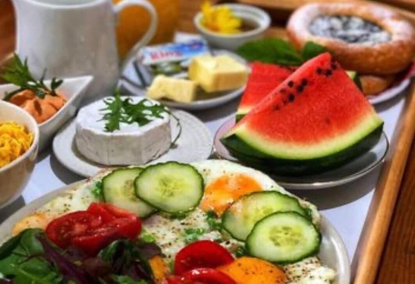 ホテル Pension Laura