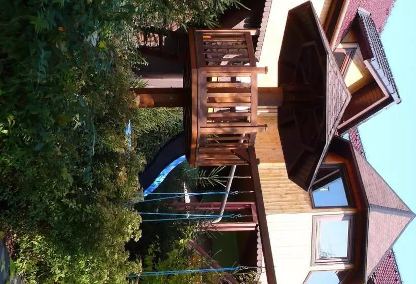 Hotelli Penzion U Holuba
