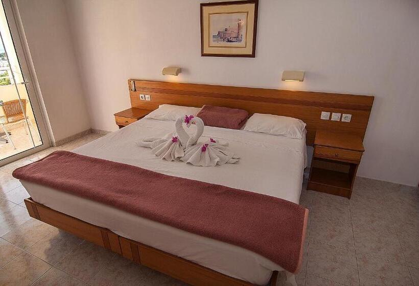 Hotel Stella View Studios