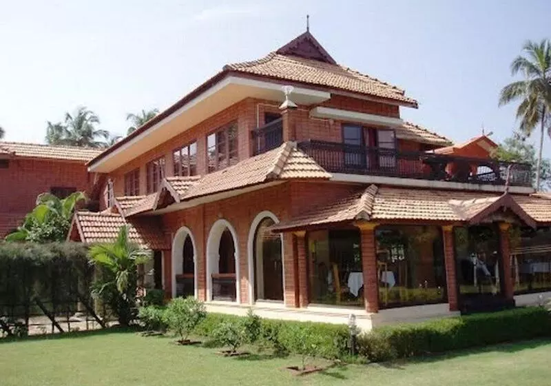 ホテル The River Retreat  Ayurvedic Resort