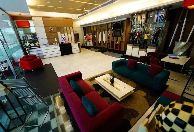 ホテル Vijay Parkinn Coimbatore