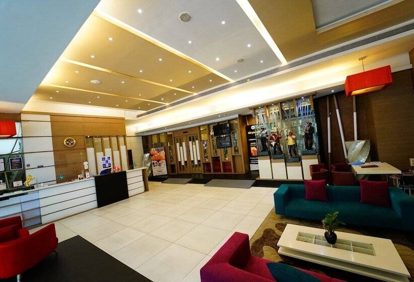 ホテル Vijay Parkinn Coimbatore