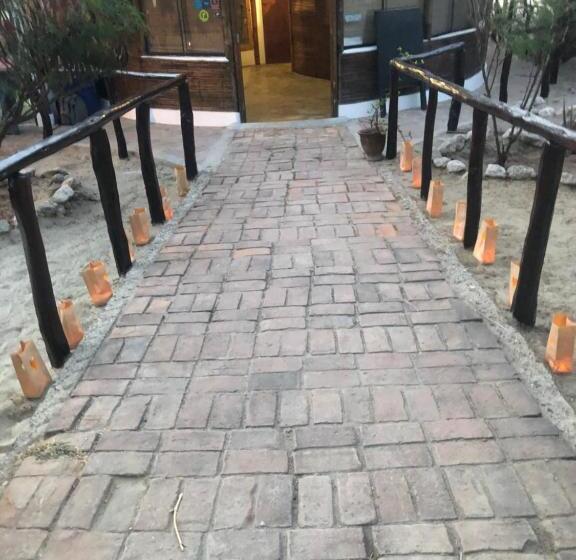 هتل Waltako Beach Culture