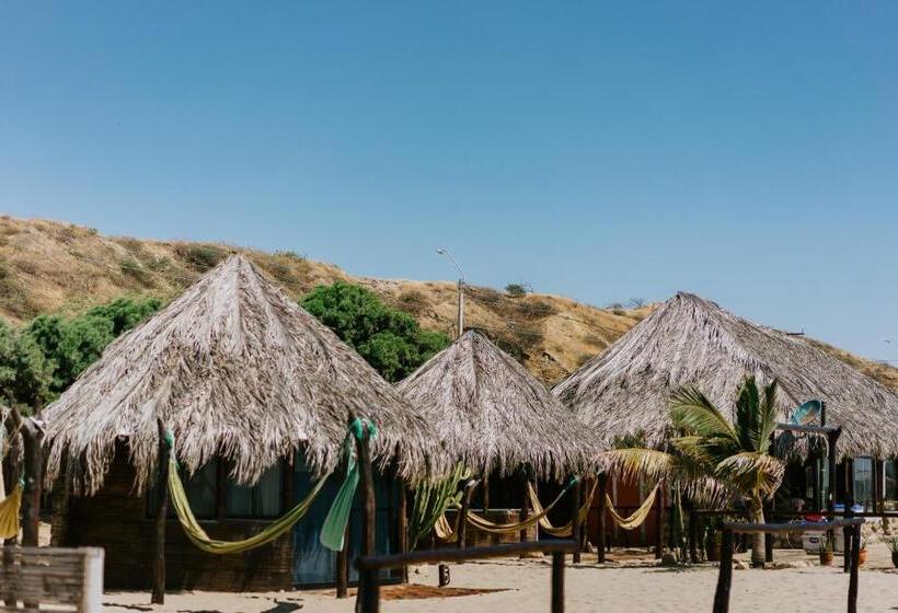 هتل Waltako Beach Culture