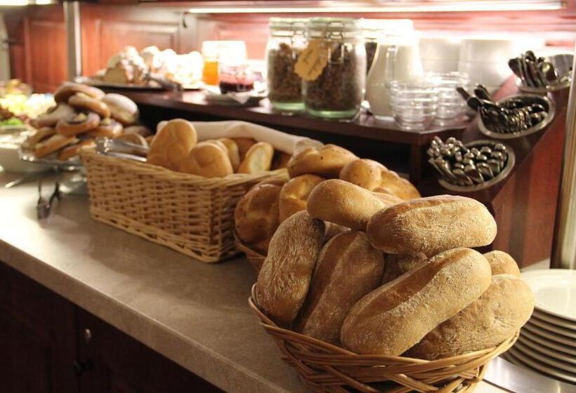 בית מלון כפרי Zamek Hradek U Susice