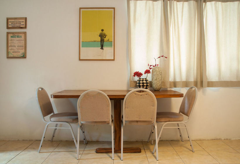 Maoritsio Garden Studios