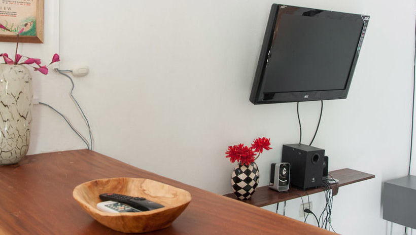 Maoritsio Garden Studios