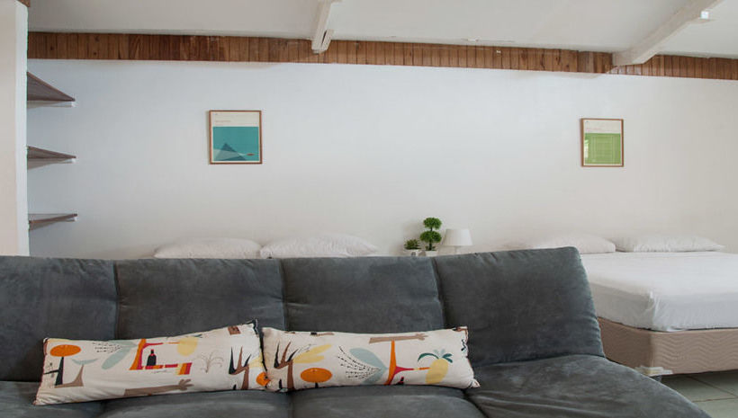 Maoritsio Garden Studios