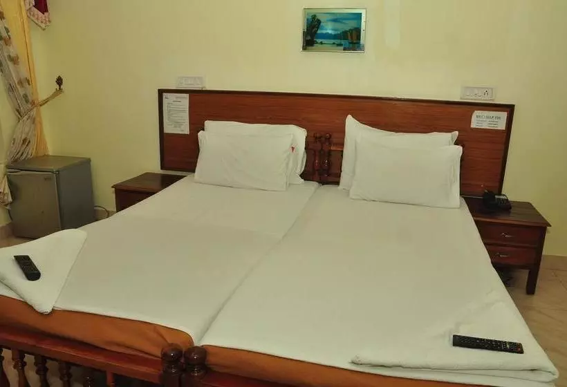 Pappukutty Beach Resort