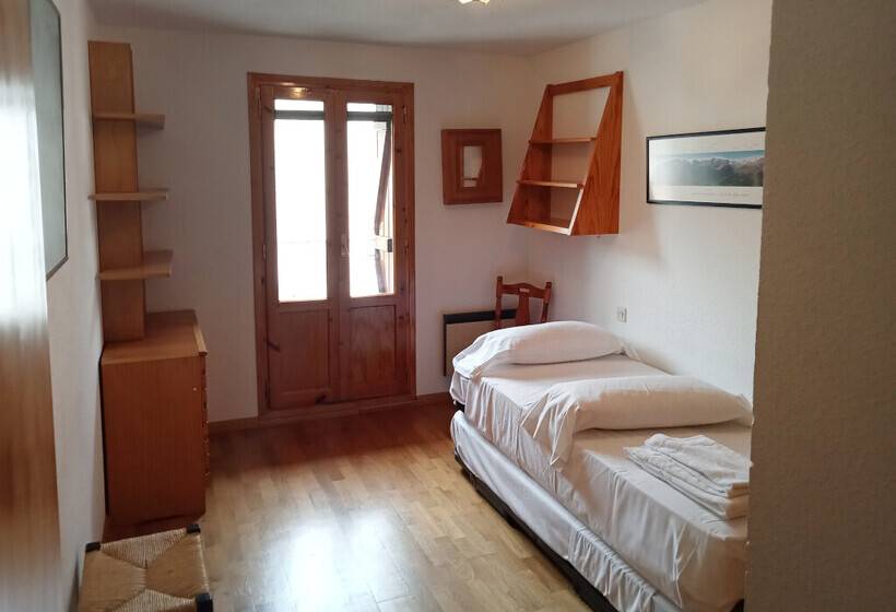 Apartamentos Biescas 3000