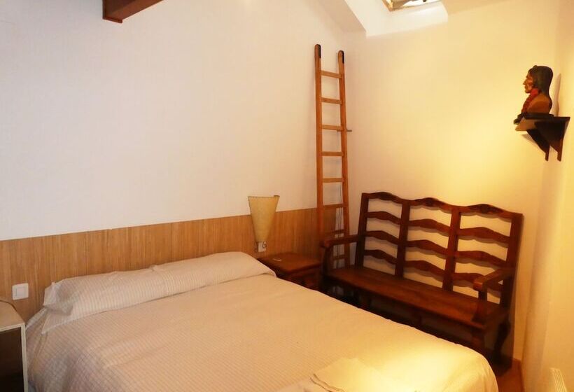 Apartamentos Biescas 3000