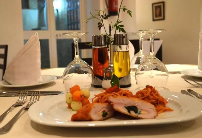 Castilia Suites