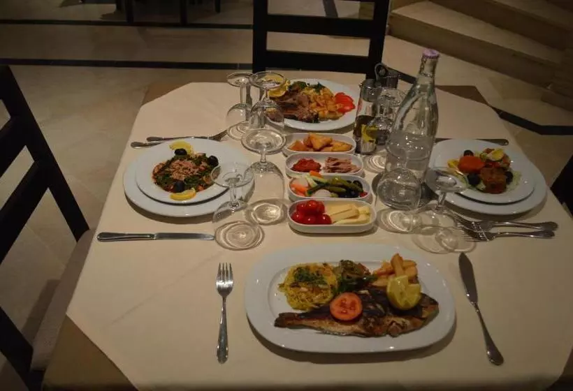 Castilia Suites